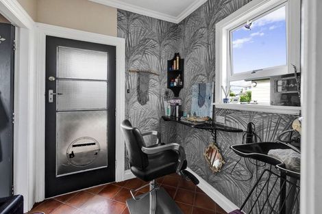 Photo of property in 22 Milmoe Street, Hawera, 4610