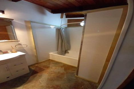 Photo of property in 22 Phillip Avenue, Glen Eden, Auckland, 0602