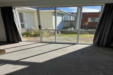 Photo of property in 19 Wesley Street, South Dunedin, Dunedin, 9012