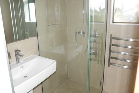 Photo of property in 32 Glenharrow Avenue, Avonhead, Christchurch, 8042