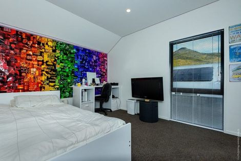 Photo of property in 16 Wheatsheaf Lane, Heathcote Valley, Christchurch, 8022