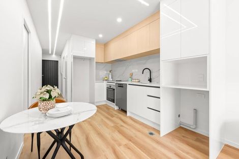 Photo of property in 48 Kapuka Road, Mangere Bridge, Auckland, 2022