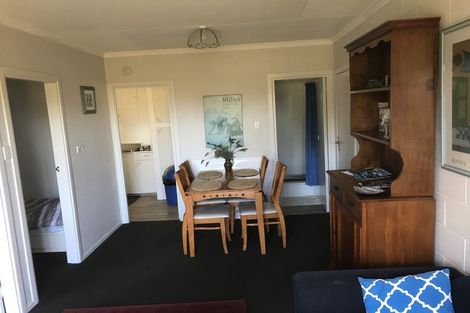 Photo of property in 2 Bongard Road, Whitianga, 3510