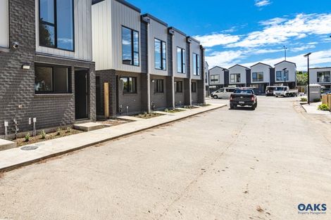 Photo of property in 51 Whai Hua Lane, Mangere Bridge, Auckland, 2022