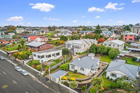 Photo of property in 30 Wharfe Street, South Hill, Oamaru, 9400