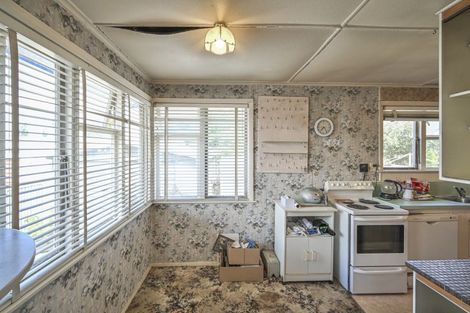 Photo of property in 1209 Willowpark Road North, Mayfair, Hastings, 4122