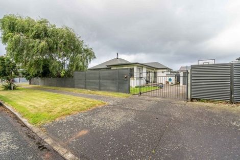 Photo of property in 42 Joseph Street, Waverley, Invercargill, 9810