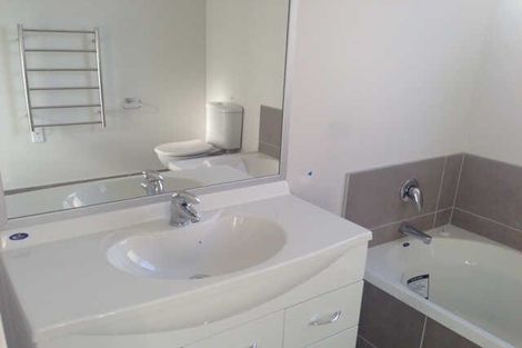 Photo of property in 57 Phar Lap Crescent, Takanini, 2112