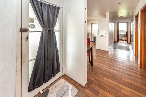 Photo of property in 34 Ruapehu Street, Castlecliff, Whanganui, 4501