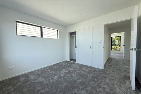 Photo of property in 33 Garadice Road, Rothesay Bay, Auckland, 0630