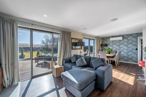 Photo of property in 5 Half Time Close, Omakau, 9376