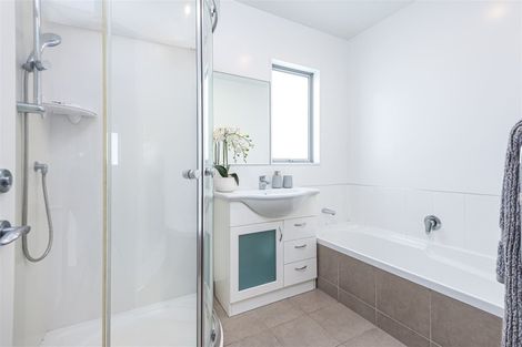 Photo of property in 65 Longfellow Street, Sydenham, Christchurch, 8023