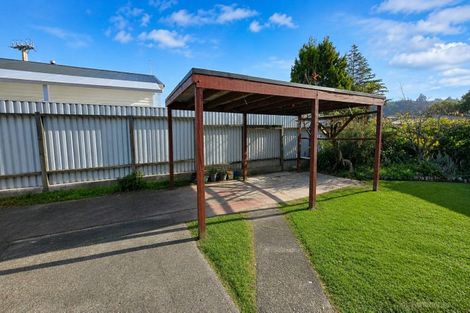 Photo of property in 1b Horoeka Street, Stokes Valley, Lower Hutt, 5019