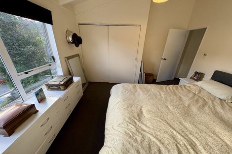 Photo of property in 2/55 Hamilton Road, Hataitai, Wellington, 6021