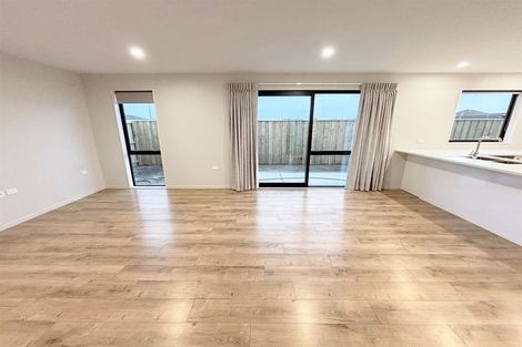 Photo of property in 15 Busby Way, Rolleston, 7614