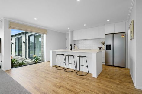 Photo of property in 28 Isobel Hodgson Drive, Cambridge, 3434