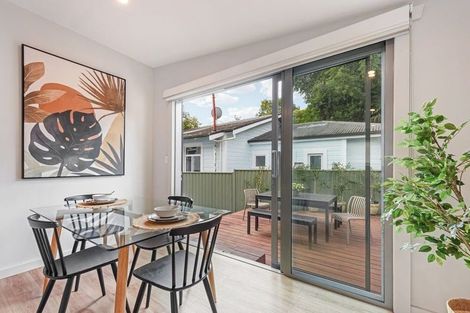 Photo of property in 9 Waimea Road, Nelson South, Nelson, 7010