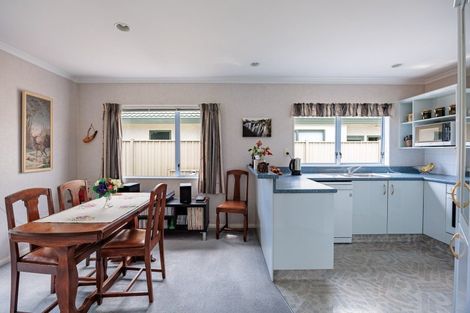 Photo of property in 88b Kensington Drive, Taradale, Napier, 4112