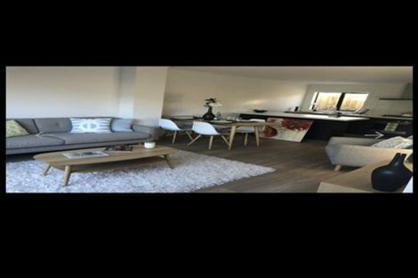Photo of property in 9u8 Surrey Street, Tawa, Wellington, 5028