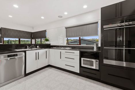 Photo of property in 37 Carter Drive, Pomare, Rotorua, 3015