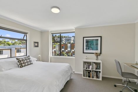 Photo of property in 22u7 Booth Street, Miramar, Wellington, 6022