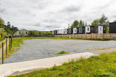 Photo of property in 32 Raukawa Street, Stokes Valley, Lower Hutt, 5019