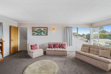 Photo of property in 2/17 Nyoli Street, Northcote, Christchurch, 8052