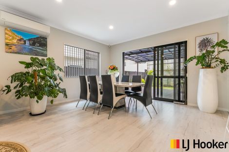 Photo of property in 41 Cloonlyon Drive, Flat Bush, Auckland, 2019