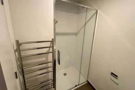 Photo of property in 13 Whanui Place, Mangere Bridge, Auckland, 2022