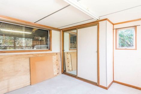 Photo of property in 8 Sarona Avenue, Glen Eden, Auckland, 0602