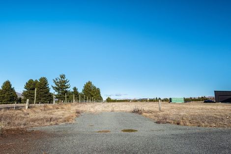 Photo of property in 4 Neuman Road, Twizel, 7901