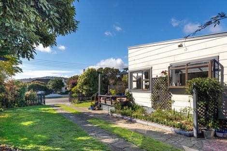 Photo of property in 14 Newall Avenue, Stoke, Nelson, 7011
