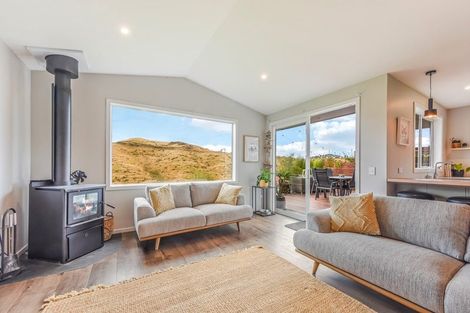 Photo of property in 40 Huntaway Close, Stoke, Nelson, 7011