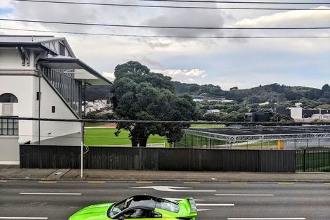 Photo of property in 30 Sussex Street, Mount Cook, Wellington, 6021