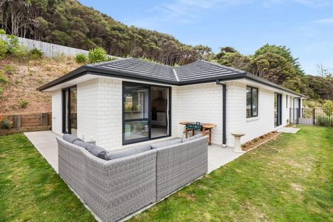 Photo of property in 45 Tradewinds Drive, Whitby, Porirua, 5024