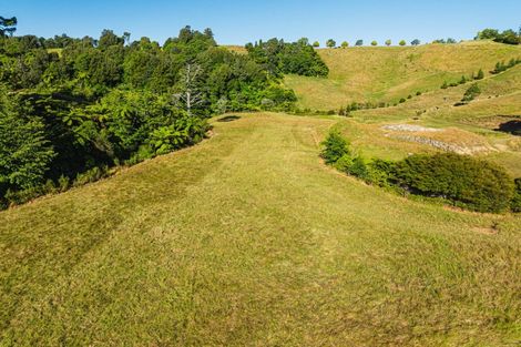 Photo of property in 40 Atkinson Road, Hurworth, New Plymouth, 4371