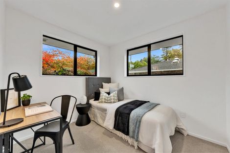 Photo of property in 1/1 Torvill And Dean Lane, Cashmere, Christchurch, 8022