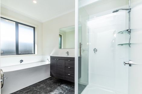 Photo of property in 40 Queen Street, Winton, 9720