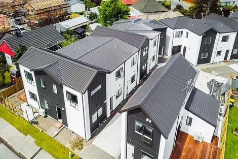 Photo of property in 7/4 Gilberthorpes Road, Islington, Christchurch, 8042
