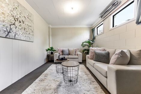 Photo of property in 32 Newcastle Road, Dinsdale, Hamilton, 3204