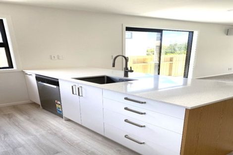 Photo of property in 52d Chesterton Street, Johnsonville, Wellington, 6037