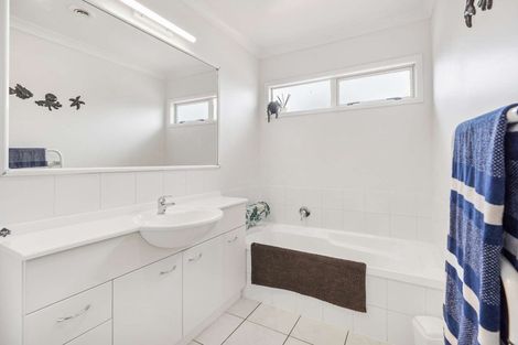 Photo of property in 1 Limes Avenue, Parklands, Christchurch, 8083