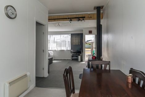Photo of property in 1/2 Himatangi Street, Himatangi Beach, Foxton, 4891