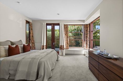 Photo of property in 1a Gillean Street, Havelock North, 4130