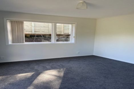 Photo of property in 105 Churchill Drive, Crofton Downs, Wellington, 6035