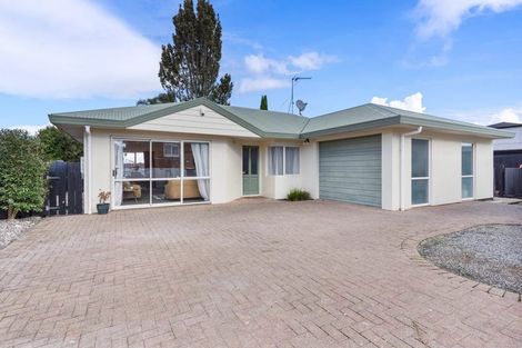 Photo of property in 1/8 Glenburn Place, Papakura, 2110