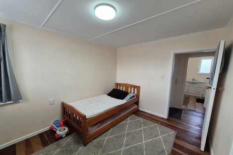 Photo of property in 4 Cleveland Street, Bader, Hamilton, 3206