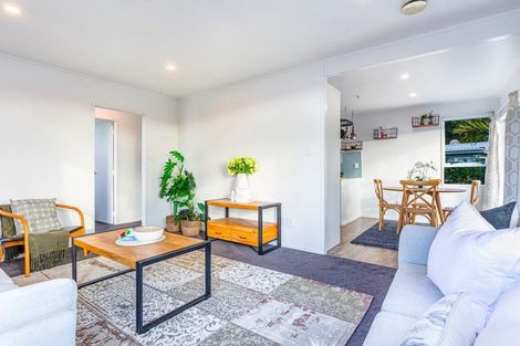 Photo of property in 27 Danube Lane, Glen Eden, Auckland, 0602