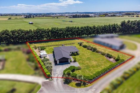Photo of property in 68 Garth Road, Levin, 5571
