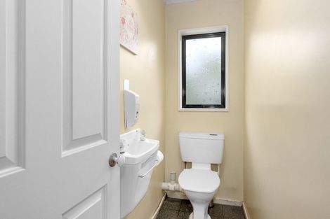 Photo of property in 212 Grahams Road, Burnside, Christchurch, 8053